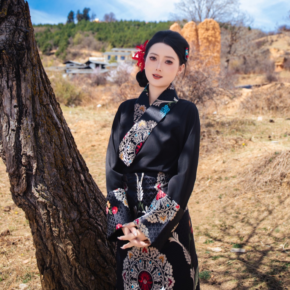 女士藏装气质传统西藏服两件套