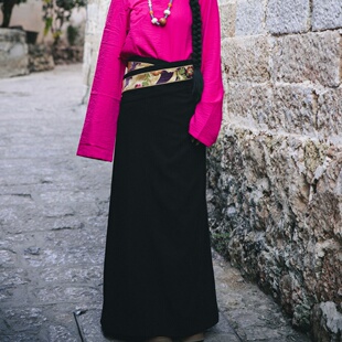 藏式新款半身裙女士锅庄民族舞蹈藏族一片显瘦藏装服装长裙藏袍