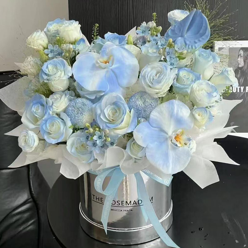 同城速递告白气球抱抱桶鲜花生日