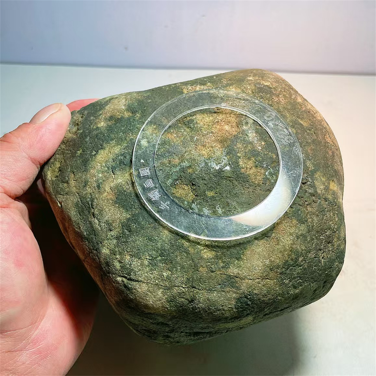 缅甸天然翡翠原石手镯料