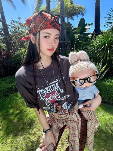 杨超越同款灰色卡通趣味纯棉ins做旧涂鸦短设计感甜美夏季新款T恤