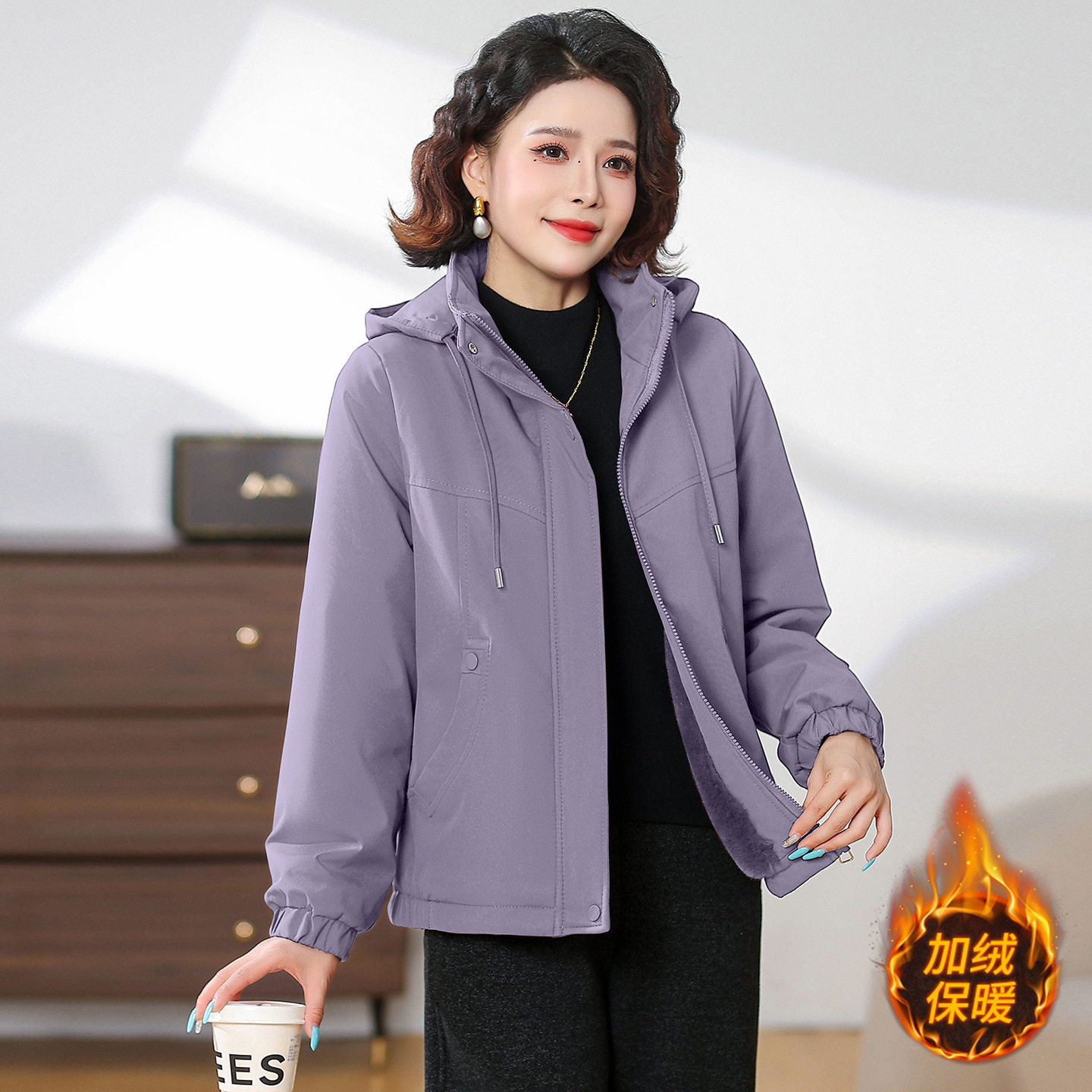 婆婆妈妈洋气时尚加绒外套短款连帽中老年女装春秋夹克上衣小个子