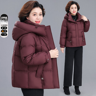 中老年妈妈冬装时尚气质羽绒服短款女装奶奶装白鸭绒外套上衣矮个