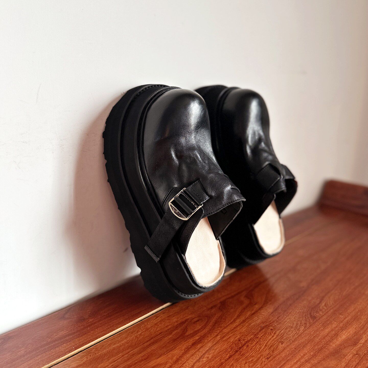 【烁掌柜】高端轻奢手工真皮女鞋头层水洗牛皮高跟厚底勃肯凉拖鞋