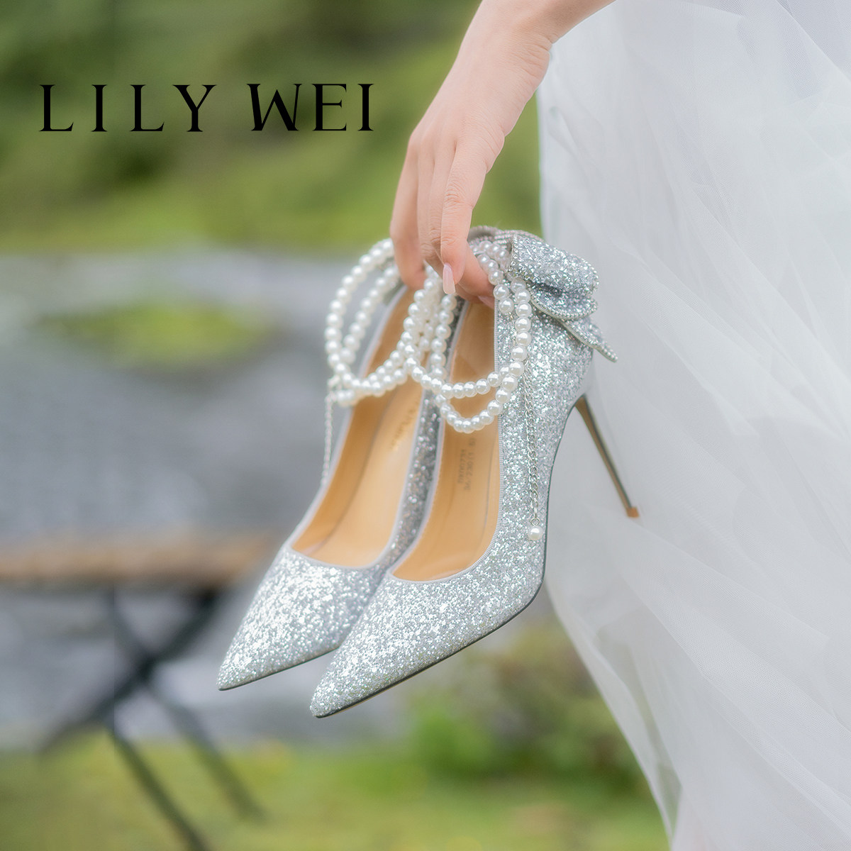 Lily Wei【星河限定】法式高级感婚鞋蝴蝶结银色斩男时尚高跟鞋女