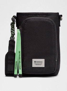Water Bottle带前侧口袋斜挎水壶包*Paracord lululemon丨LU9CJZS