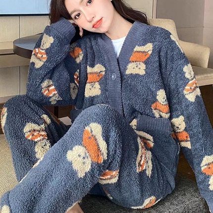 珊瑚绒睡衣女士秋冬季2025年新款加厚加绒加肥大码可外穿家居服女