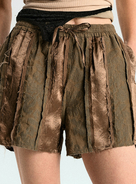 NEANT 提花全棉缎面竖条毛边拼接 卡其绿/棕紫色 短裤