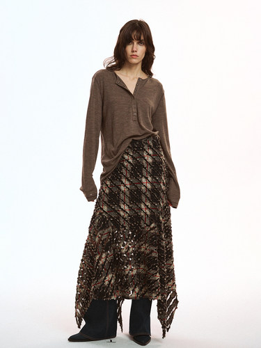 NEANT格纹毛边不规则下摆半身裙