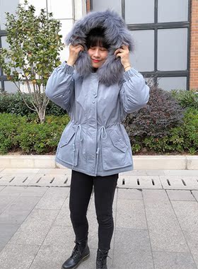 90%极寒真毛领钻钉拼格羽绒服