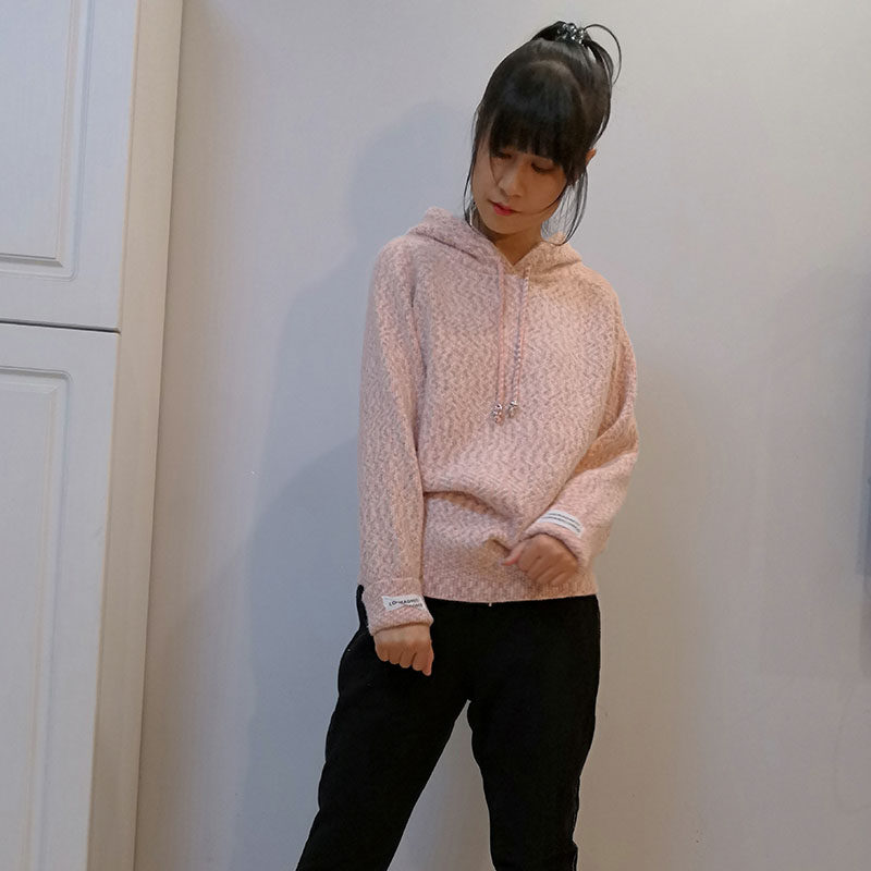ins秋冬新女粉色针织上衣提花加厚貂绒小个弹力毛衫打底连帽套头