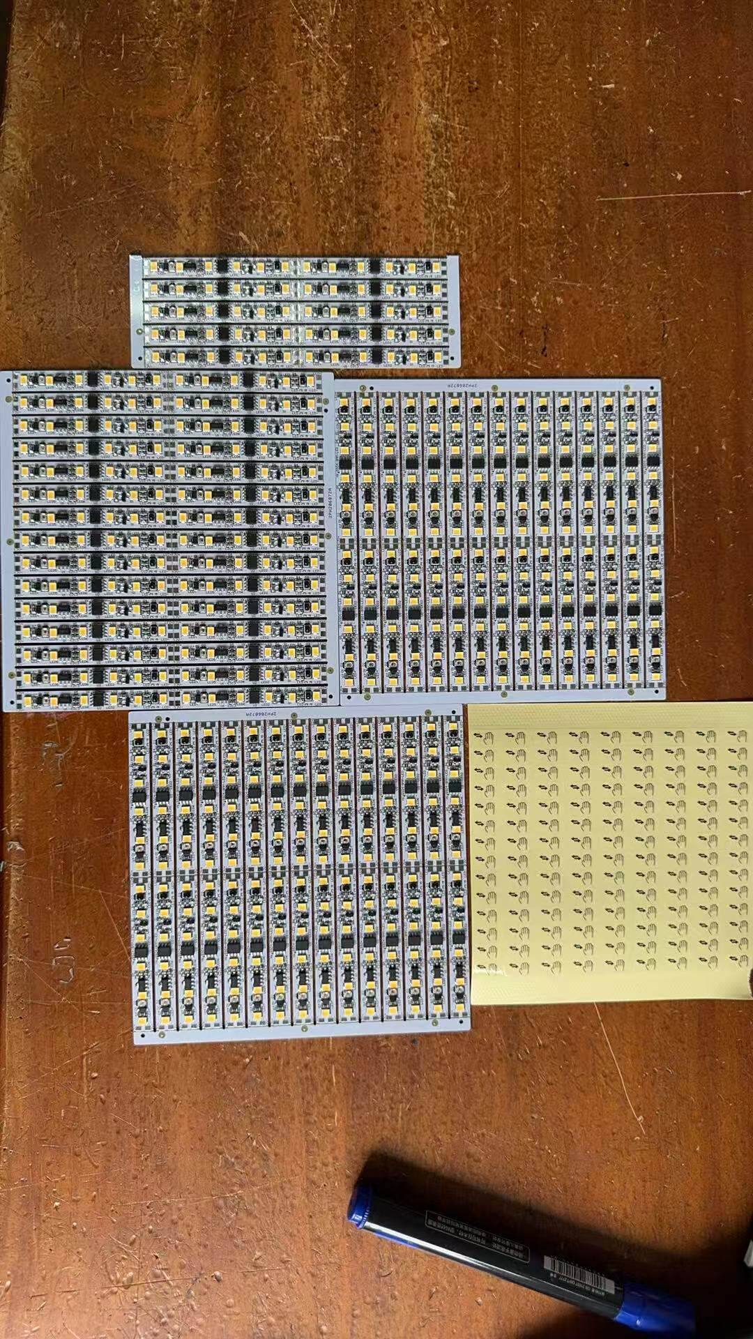 内嵌入式LED灯手扫模块灯橱柜灯吊柜灯手扫控制灯硬灯条铝材橱柜
