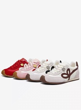 专柜正品TATA他她女2026春款半糖信号休闲阿甘新年运动鞋GXW04AM6