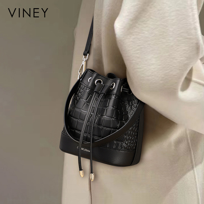 Viney水桶包包2026新款女包秋冬真皮单肩手提包高级感通勤斜挎包