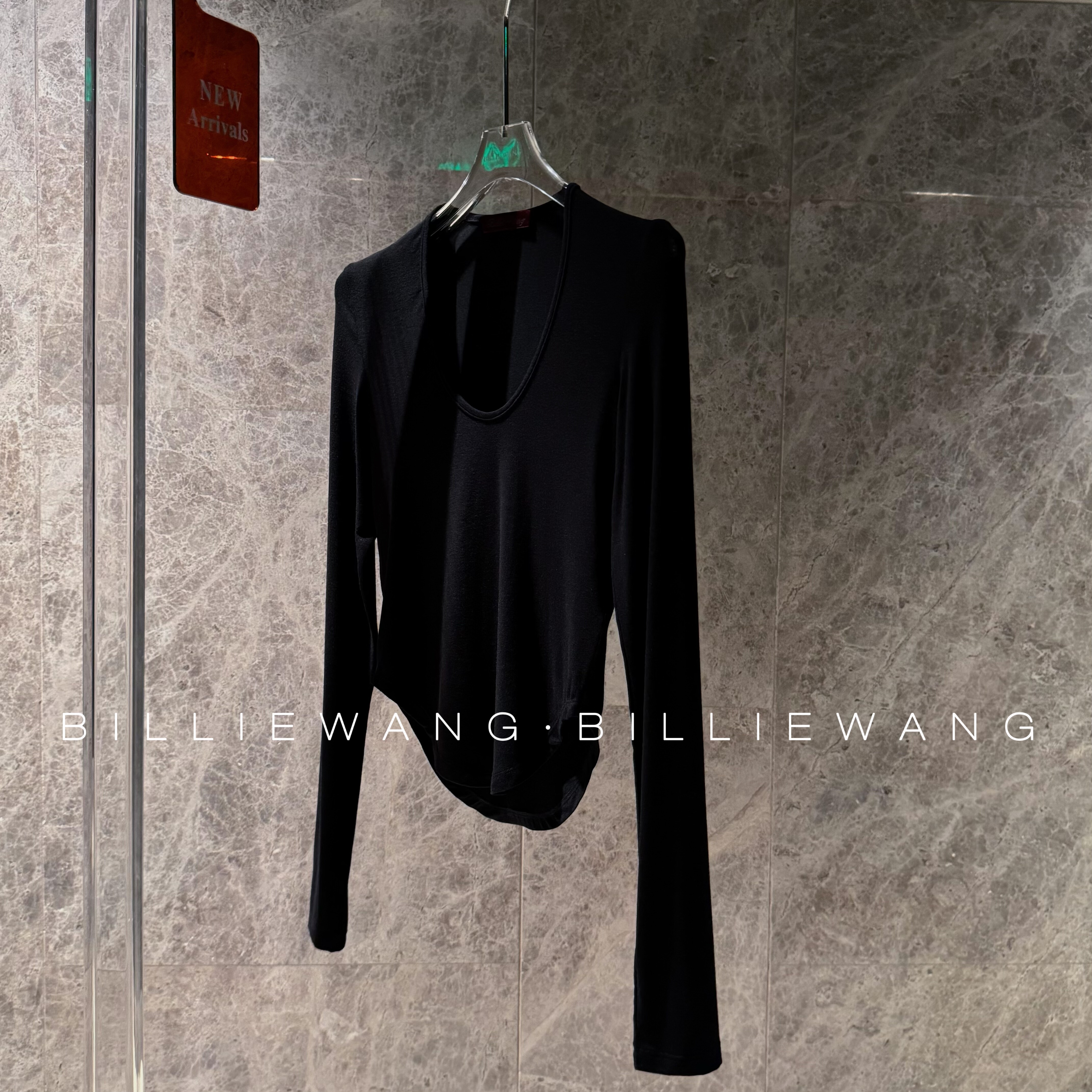 BW独立设计师高定｜小蛮腰2.0｜若隐若现性感蚕丝醋酸弧形打底衫