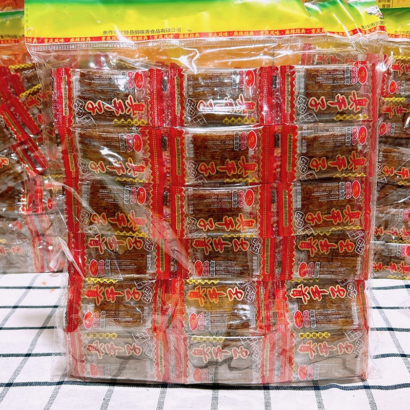 臭干子辣条辣片8090后童年怀旧