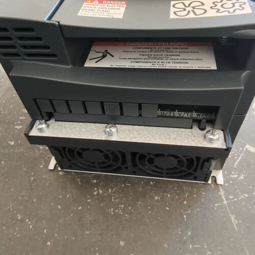 可维修变频器ATV61HU550N4Z 质量包好发货前可拍测议价