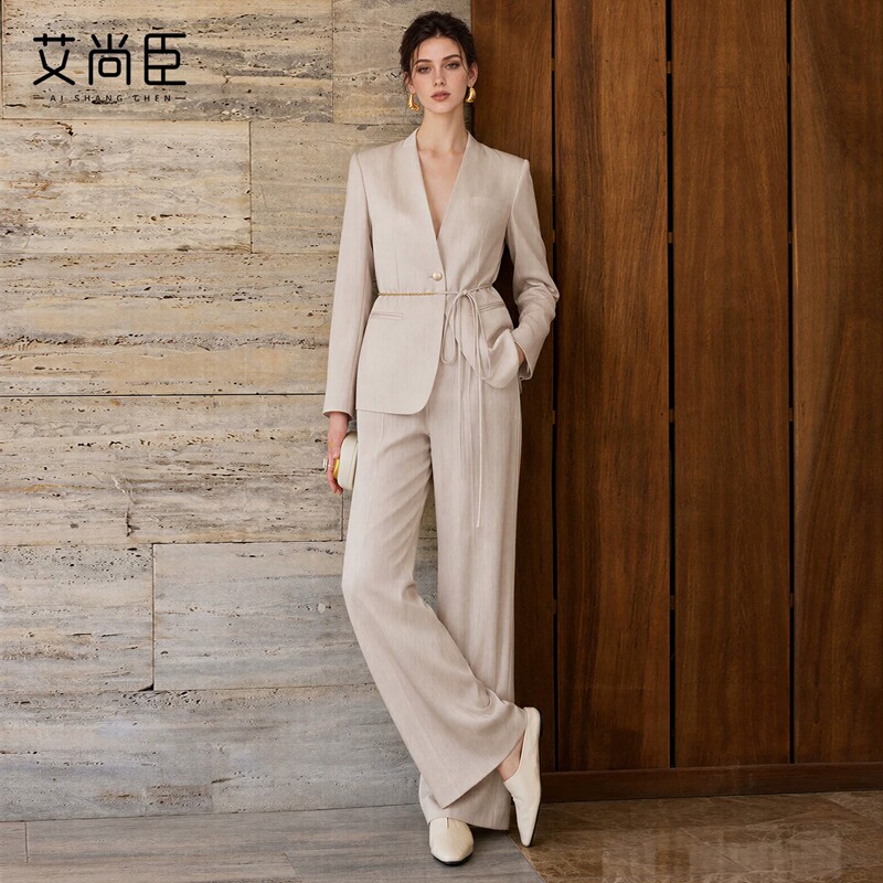 艾尚臣轻熟西装套装女通勤职业装