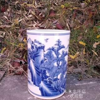 仿清康熙青花瓷笔筒手绘山水画陶瓷花瓶插高档仿古书房办公桌摆件