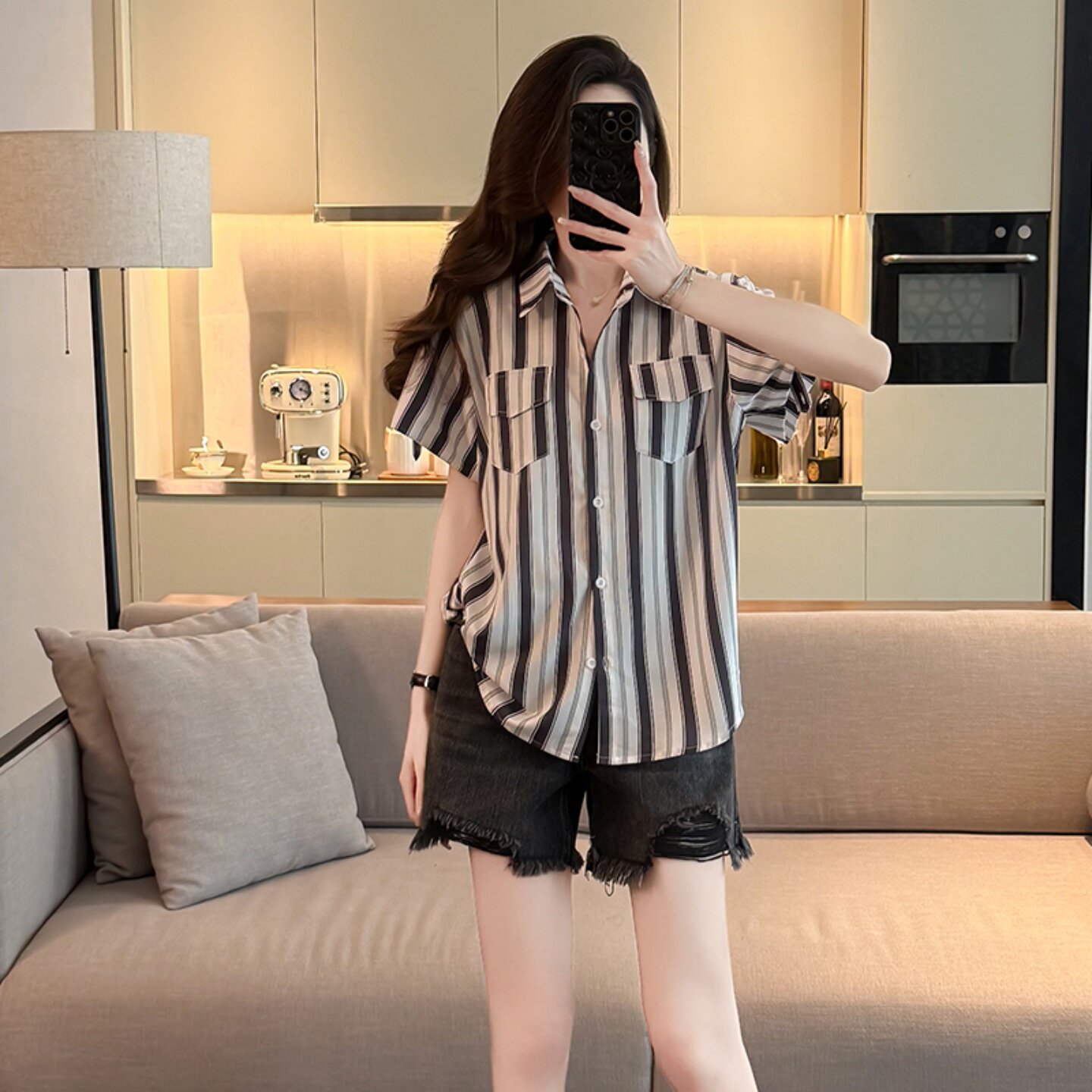 复古条纹风翻领短袖衬衫女夏季新款休闲宽松显瘦百搭减龄衬衣上衣