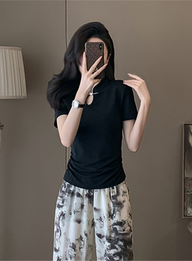 国风黑色紧身t恤女短袖夏季新款新中式皱褶修身显瘦半袖衫上衣潮