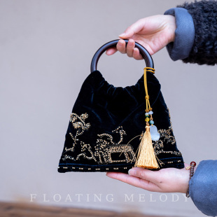 浮月笙原创·国风刺绣 钉珠丝绒迷你手拎包木环手提百搭 小繁华
