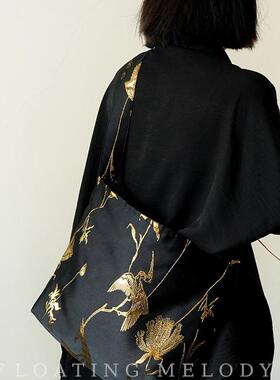 高级新中式黑金仙鹤大容量斜挎包FloatingMelody原创1314寸笔记本