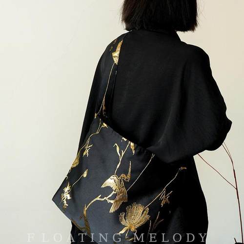 高级新中式黑金仙鹤大容量斜挎包