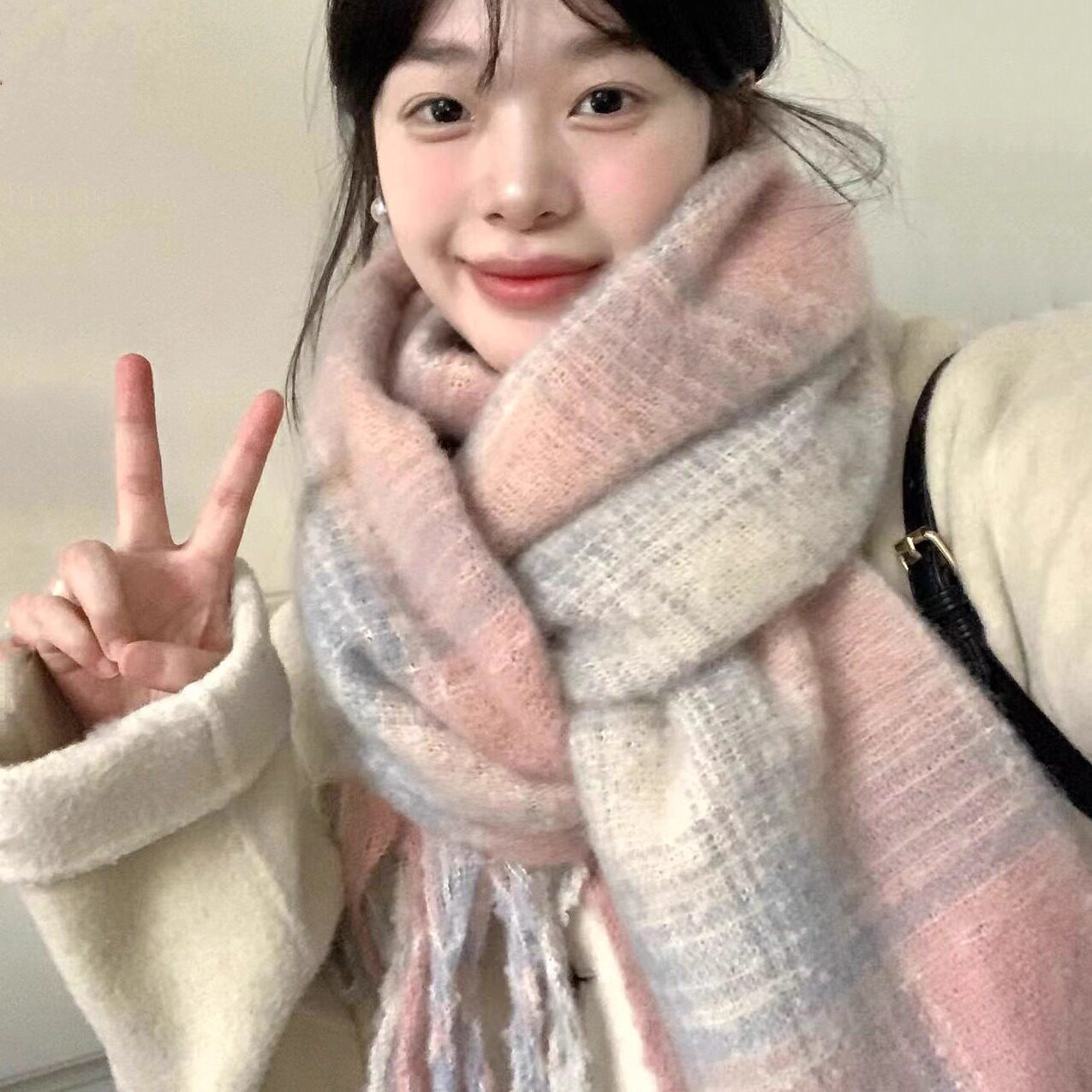 星月豚骨“流光花语”冬季新款围巾韩甜美粉色围脖加厚保暖披肩女