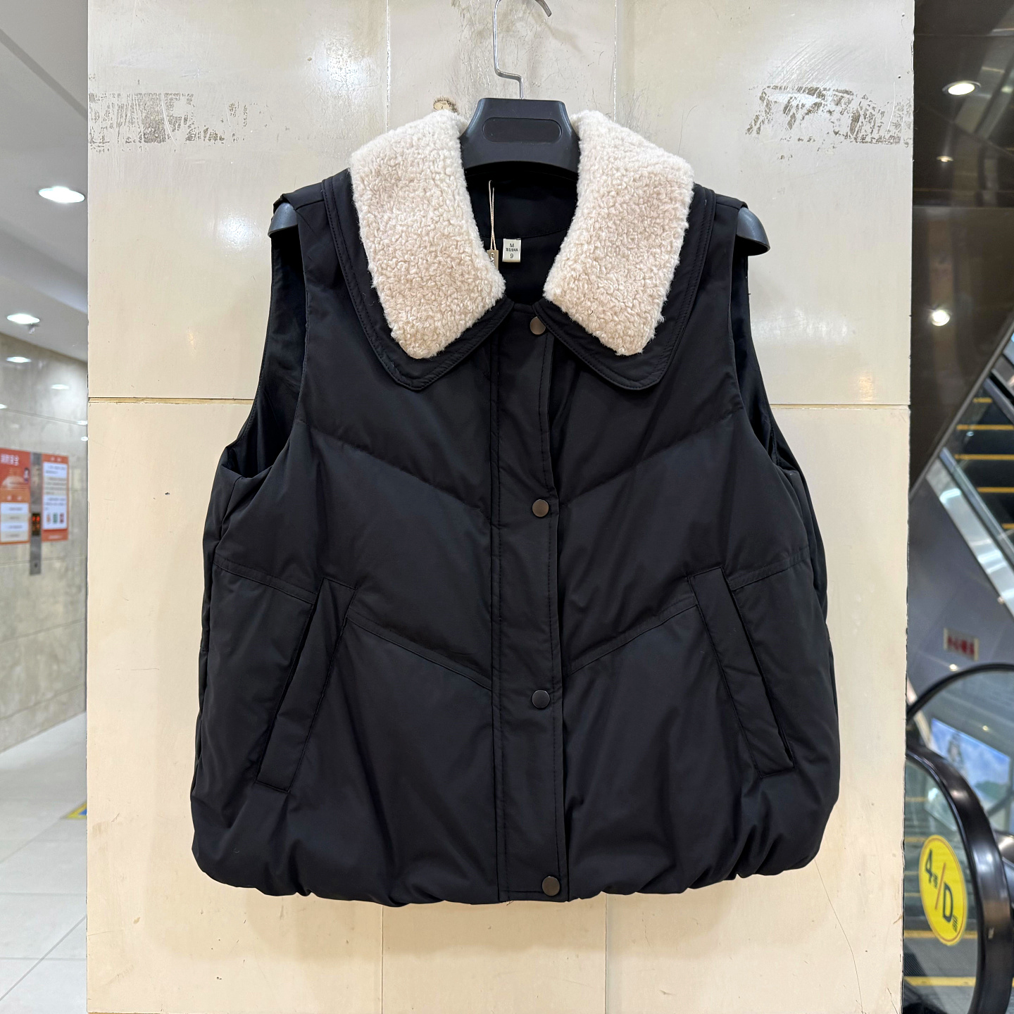 OSY-25D8723娃娃领羽绒马甲