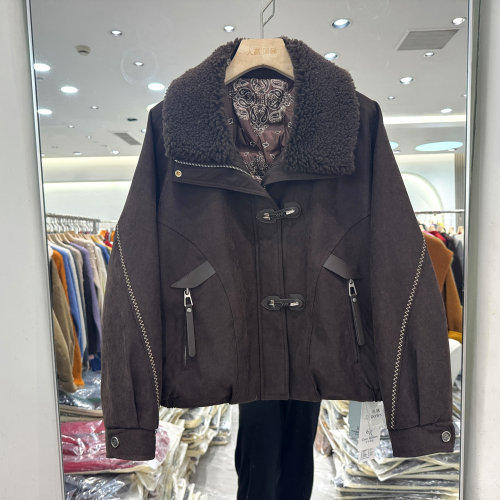 可可锐丽8101羊羔绒翻领羽绒服