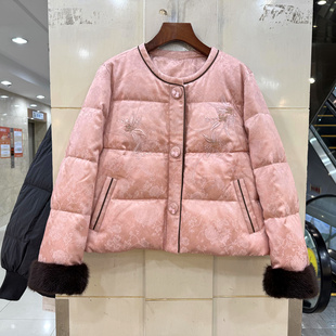 鹅绒羽绒服欧货冬 口高端国风铜氨丝短装 6810 串珠刺绣花水貂毛袖