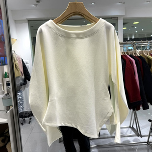 CZ26122 时尚圆领灯笼泡泡袖不规则侧开叉洋气减龄T恤上衣欧货春