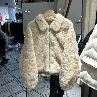 2025时尚 新款 休闲减龄百搭翻领拉链皮毛一体短外套 欧洲站冬季 851