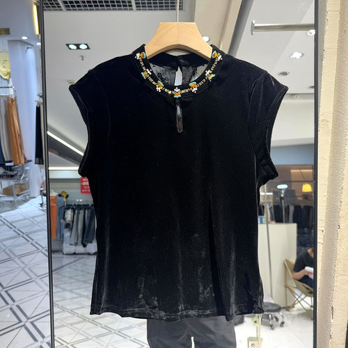 艾嫚伊A28686镂空蕾丝丝绒小衫