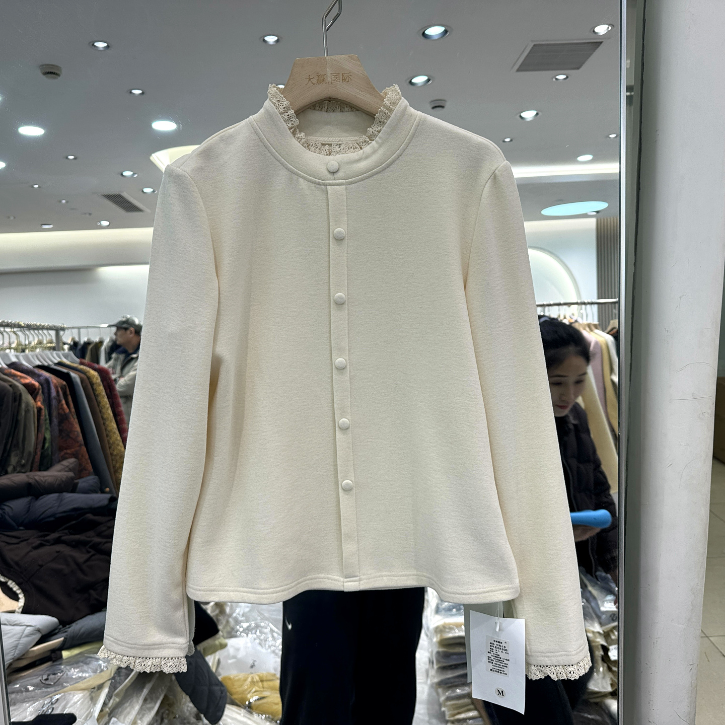 帝曼酷秀D58106蕾丝花边加绒T恤