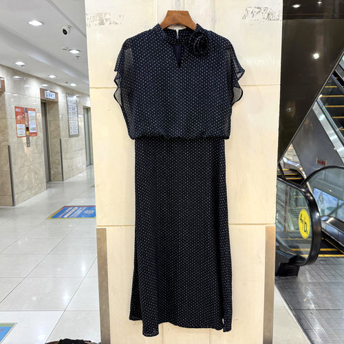51005-BJS26点点花假两件连衣裙