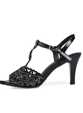 KUUKI高琪优雅水钻高跟酒杯跟圆头搭扣猪皮里漆皮牛皮全凉鞋92633