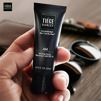 Tiece Hanley-预防阳光晒伤滋润肌肤温和配方修复男士保湿面霜