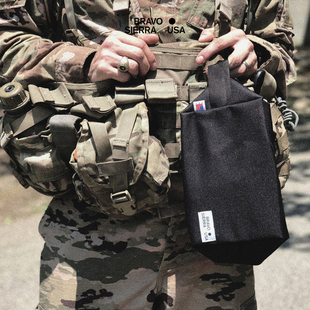 Bravo Sierra-黑色防水尼龙男士剃须沐浴用品收纳旅行便携洗漱包