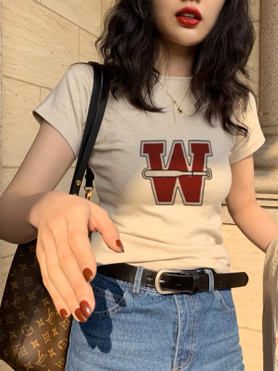 短袖设计感常规美式女