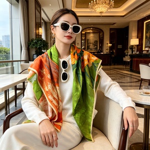 2026新款高级感油画大方巾丝巾女夏季薄款防晒披肩空调房外搭围巾