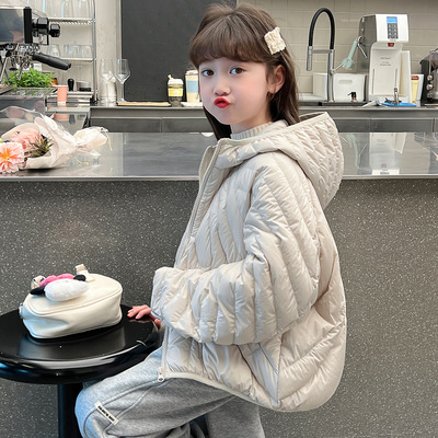 2025新款韩国童装女童羽绒棉服连帽洋气女宝宝冬装儿童设计感外套