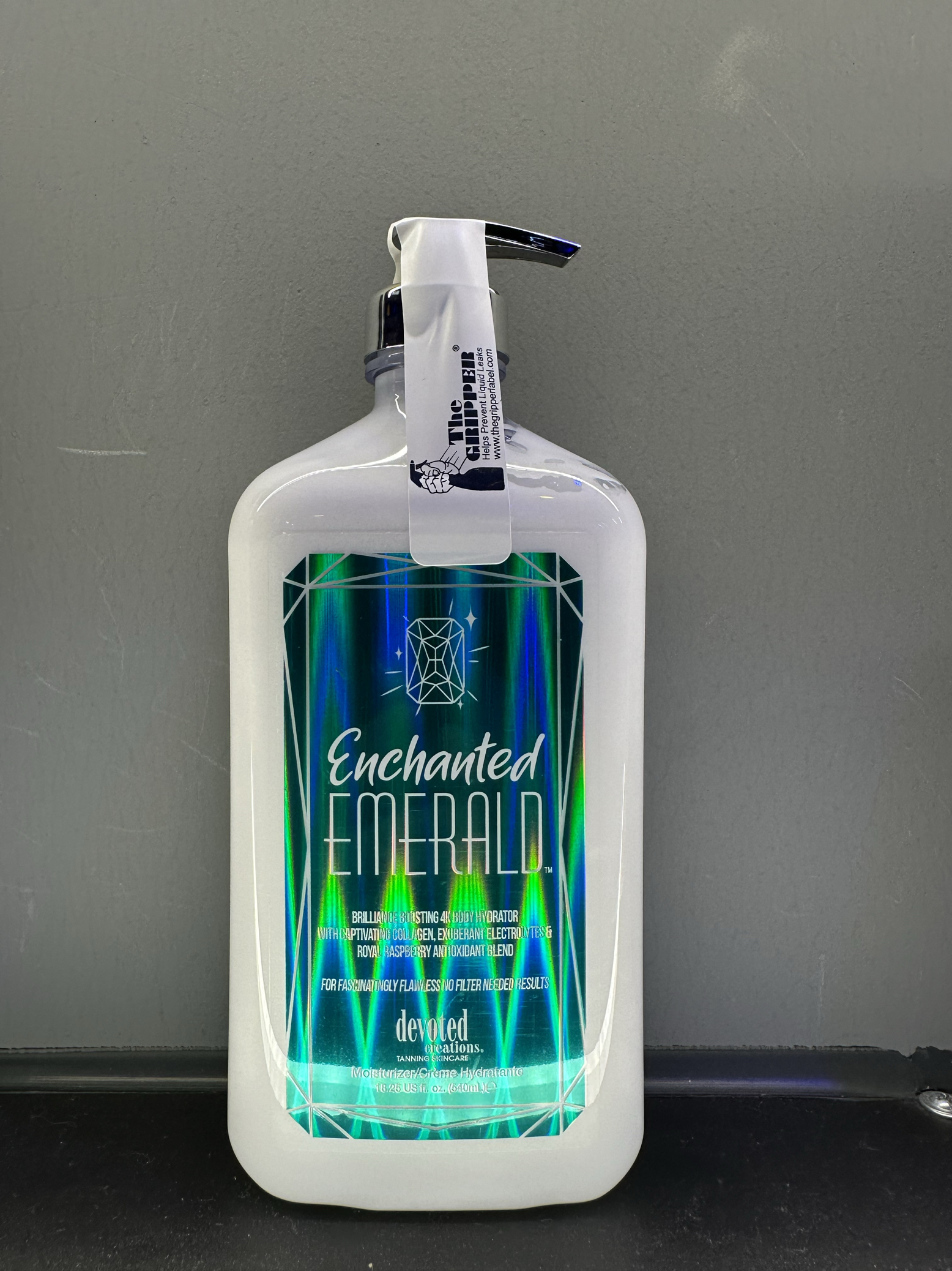 DC晒后魔法祖母绿胶原蛋白皇家覆盆子抗氧化含电解质固色防褪色乳