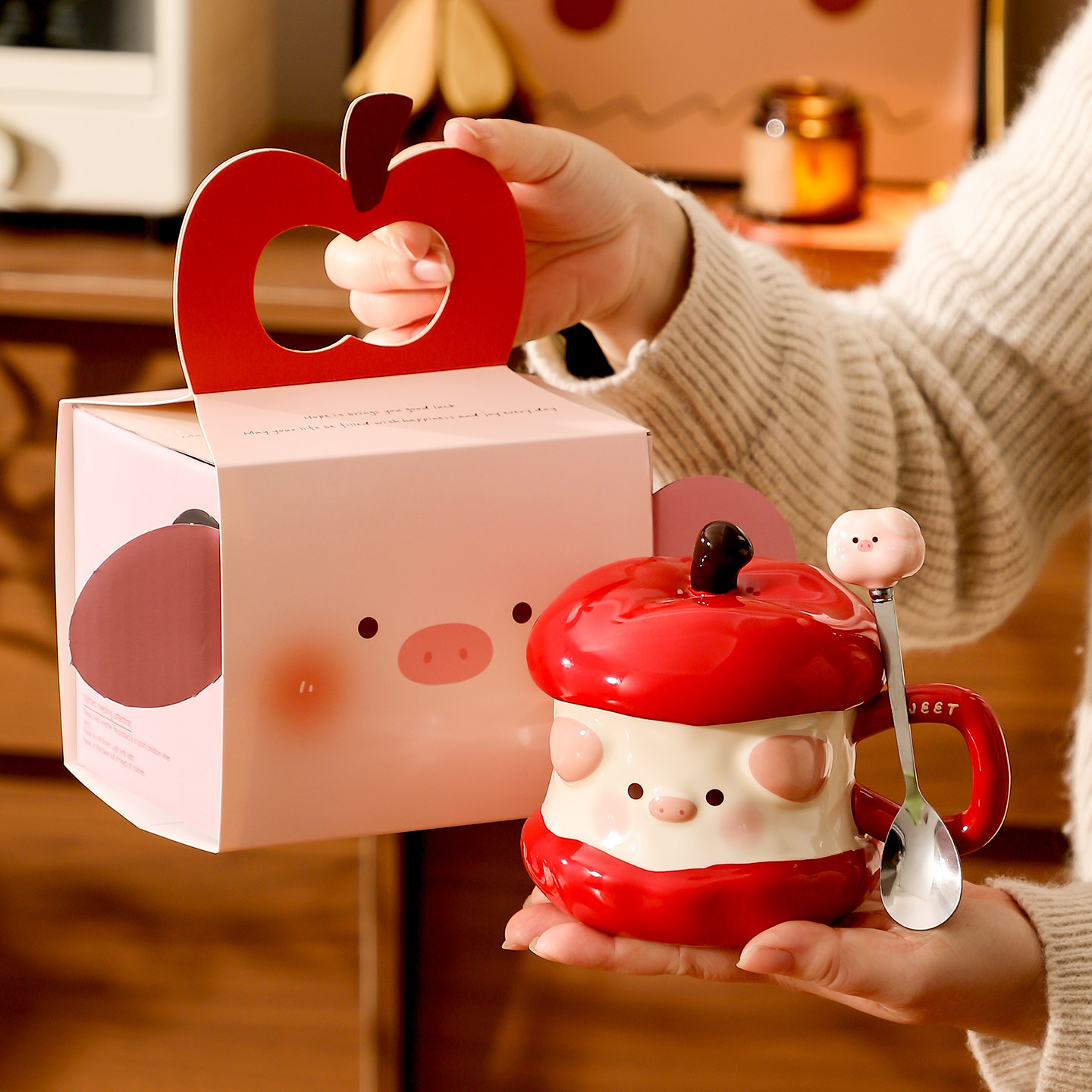 可爱小苹果猪猪马克杯情侣陶瓷杯子咖啡水杯送闺蜜女生日伴手礼物