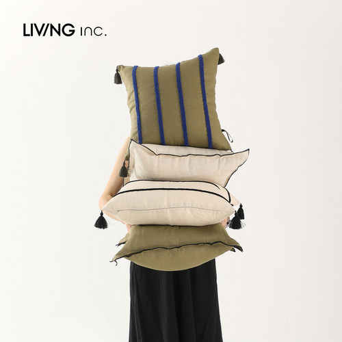 LIVINGinc.雨露亚麻刺绣抱枕