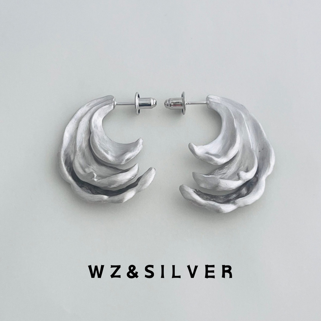 WZ&SILVER乌贼原创通体S925银镀铑金拉丝哑光卷草纹复古高级耳饰,饰品/流行首饰/时尚饰品新,银饰耳饰,淘宝优惠券,粉丝福利购,淘宝优惠卷