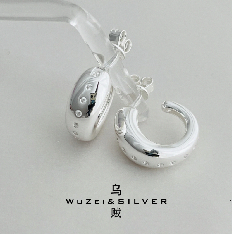 WZ&SILVER设计师款通体S925银镶钻耳圈重工高级百搭时尚简约,饰品/流行首饰/时尚饰品新,银饰耳饰,淘宝优惠券,粉丝福利购,淘宝优惠卷