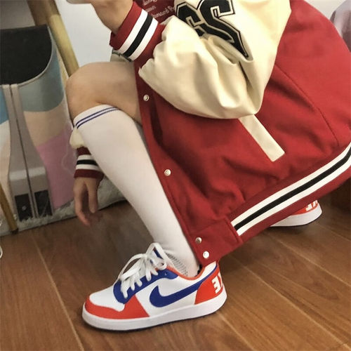 Nike女子白橙低帮休闲板鞋GS
