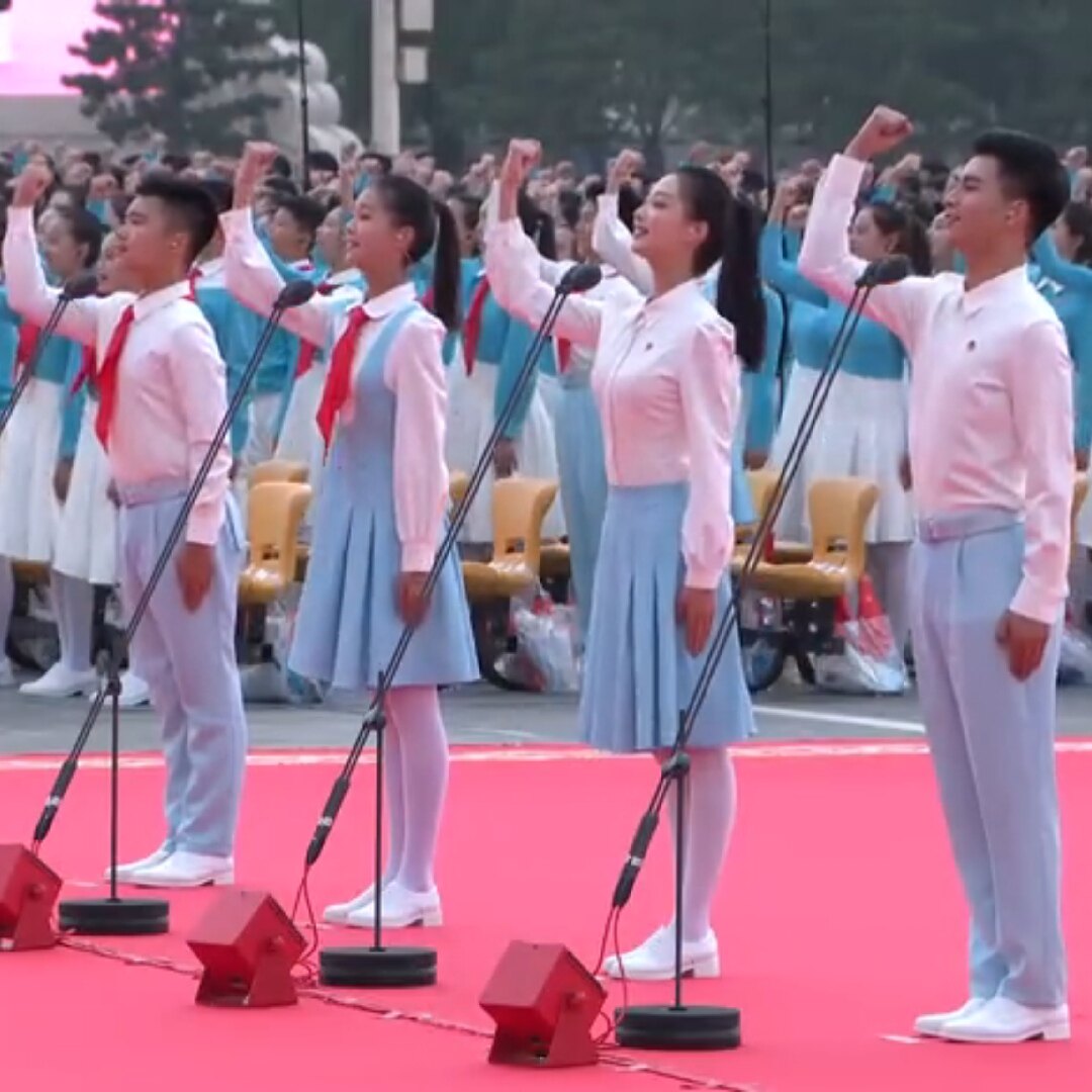 儿童大合唱朗诵演出服千人献词团服装红领巾中小学生红歌冯琳同款